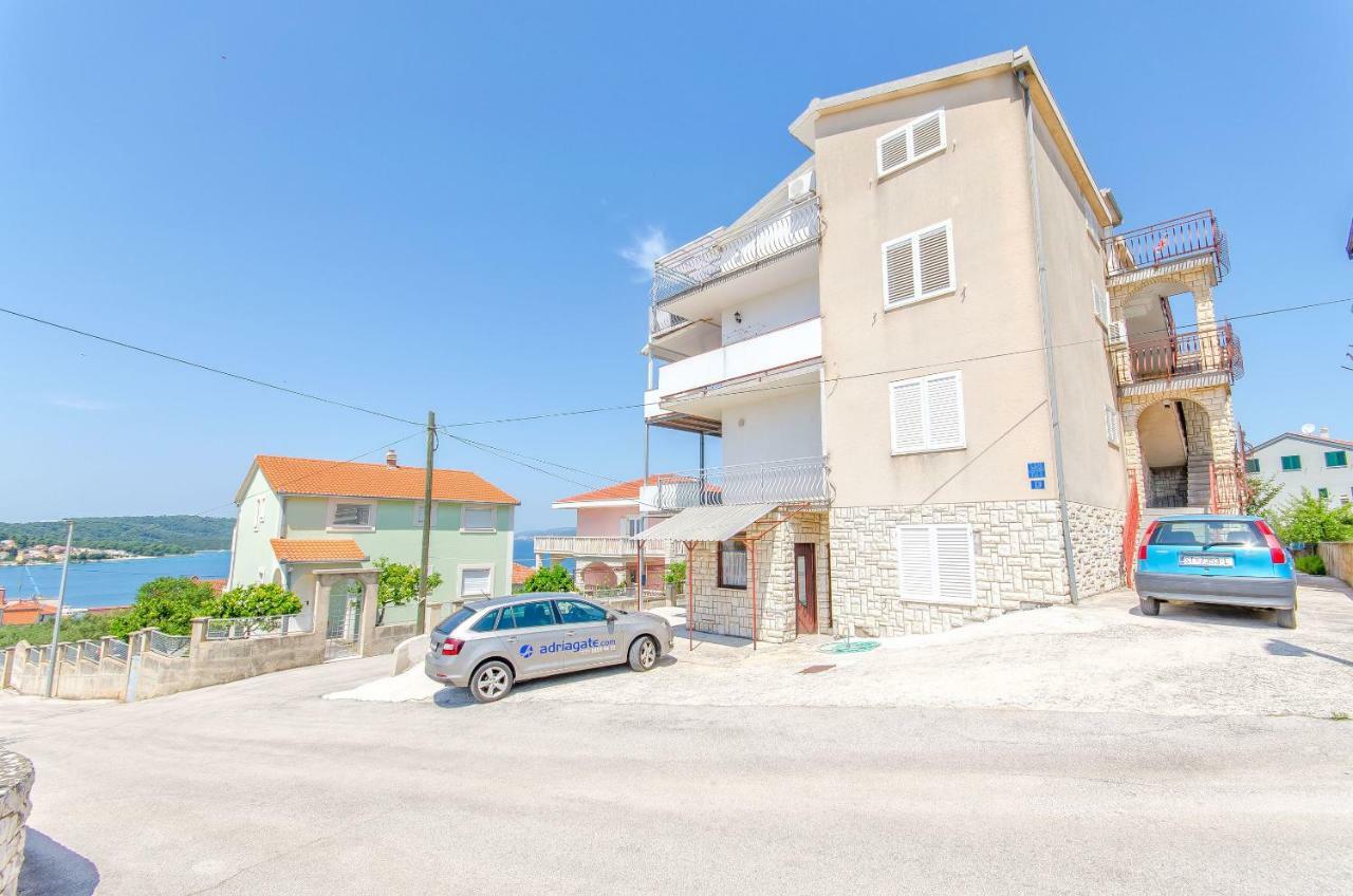 Apartment Ljubica Okrug Gornji Luaran gambar